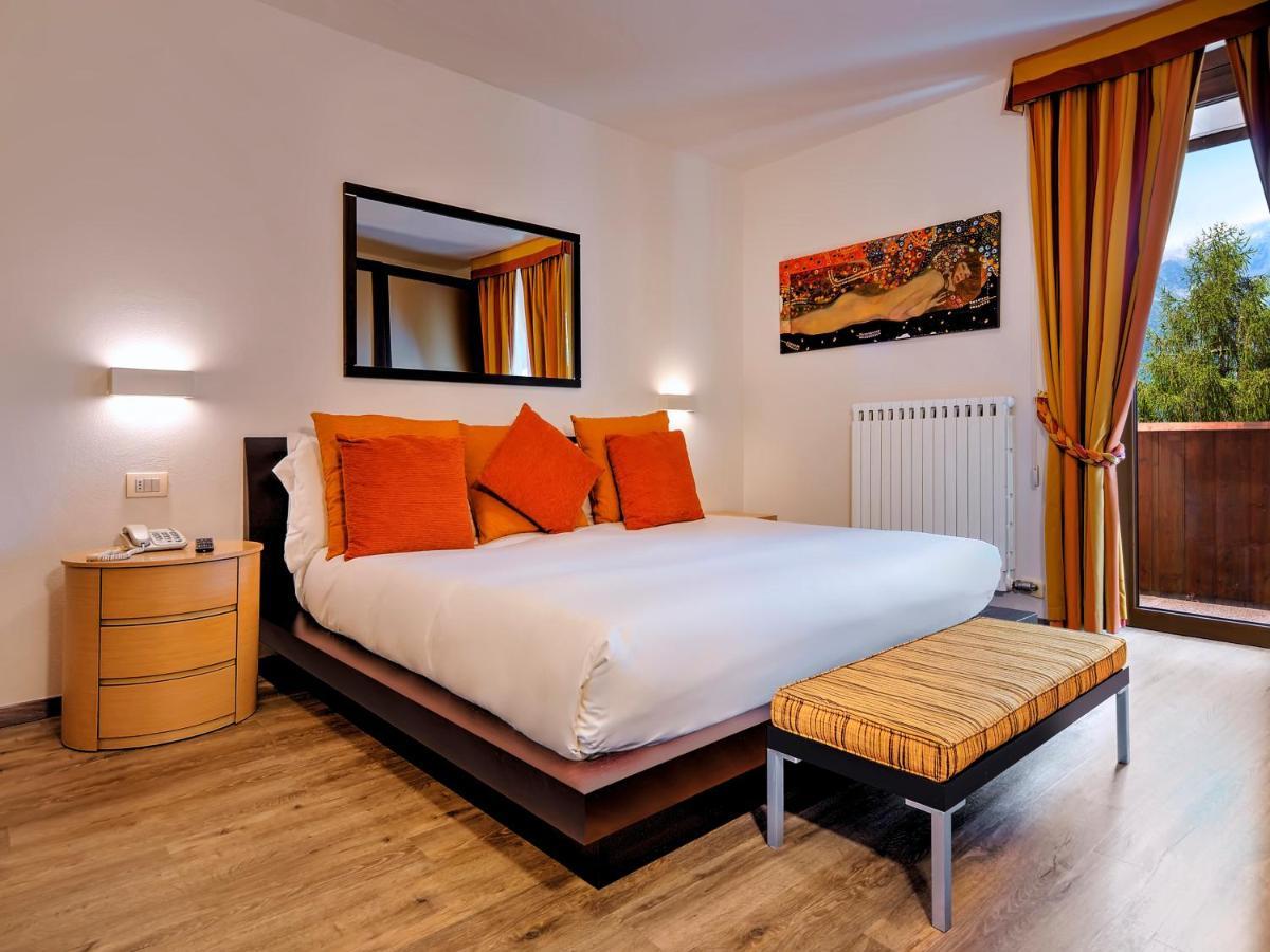 Luna Wellness Hotel Folgarida Bagian luar foto