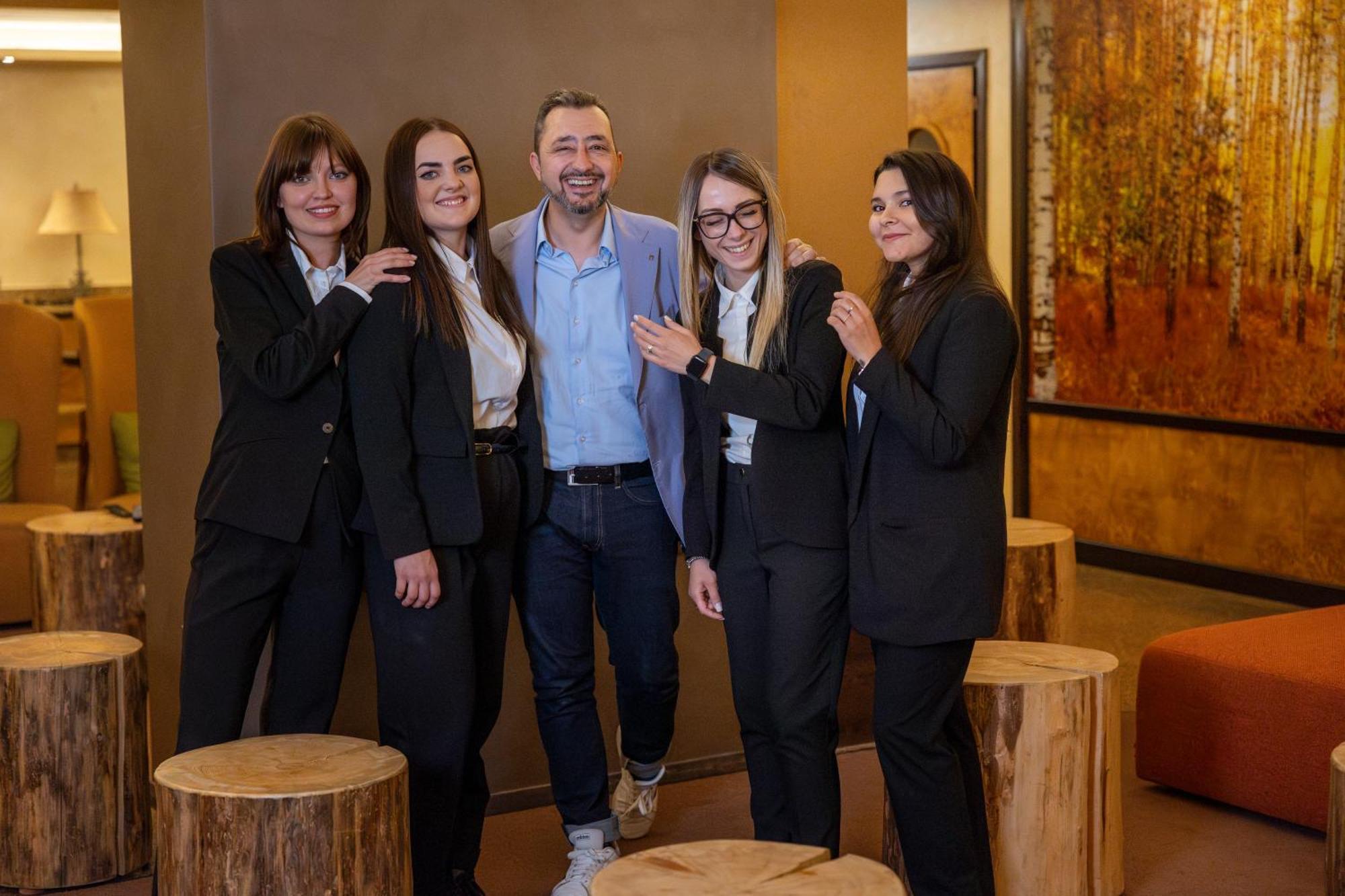Luna Wellness Hotel Folgarida Bagian luar foto