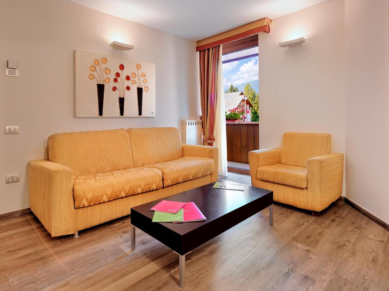 Luna Wellness Hotel Folgarida Bagian luar foto