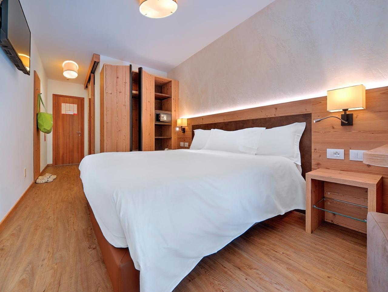 Luna Wellness Hotel Folgarida Bagian luar foto